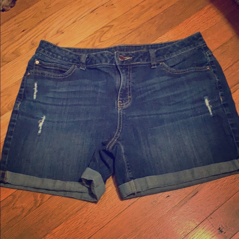 Jenifer Lopez Shorts